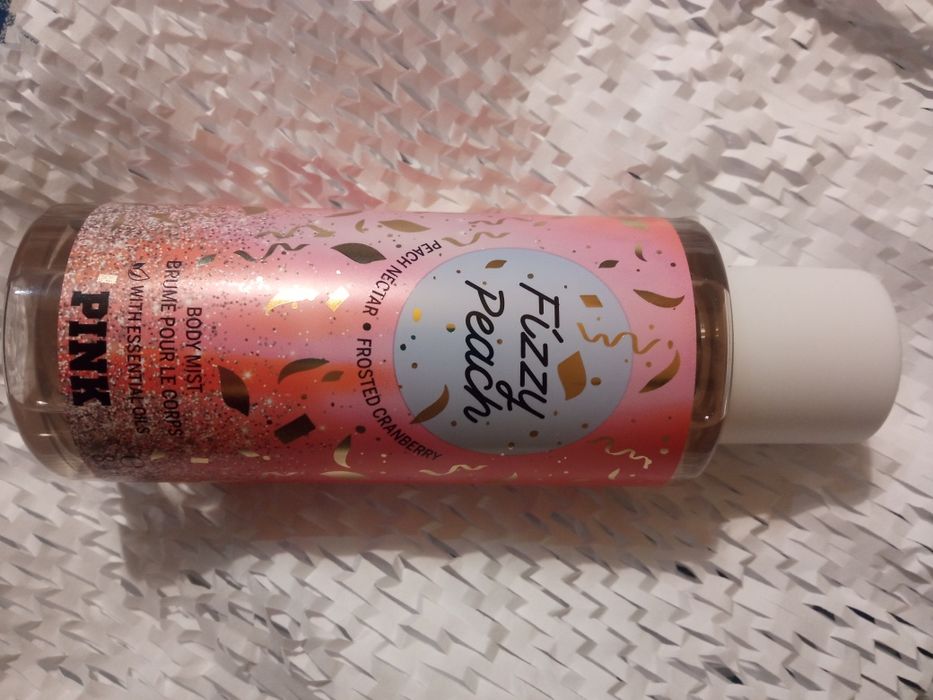 Perfumowana mgiełka Victoria secret Pink 250 ml Nowa
