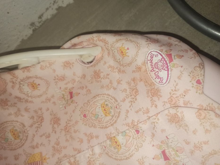 Krzesełko i bujak dla lalki Anabell