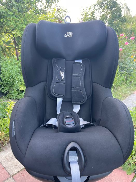 Дитяче автокрісло Britax römer