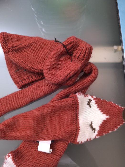 Gorro Kiabi 1-3 meses novo