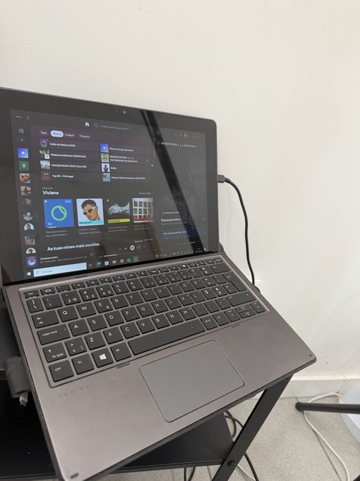 HP Pro x2 612 G2 — 8 GB RAM | Intel Core i5