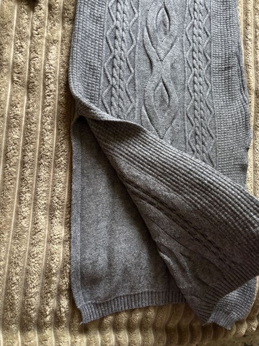 Плаття вʼязане жіноче