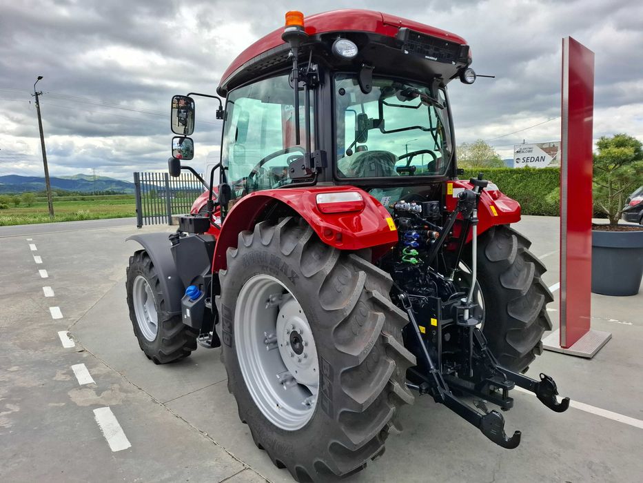 Ciągnik rolniczy CASE IH Farmall 100A New Design - RATY 0 %