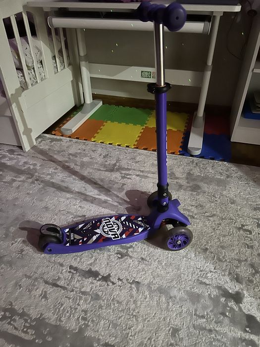 Самокат для дітей