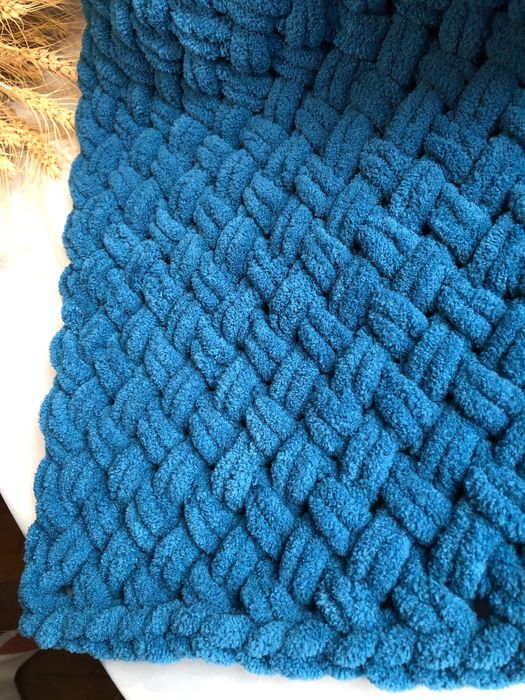 Плед из Ализе Пуффи