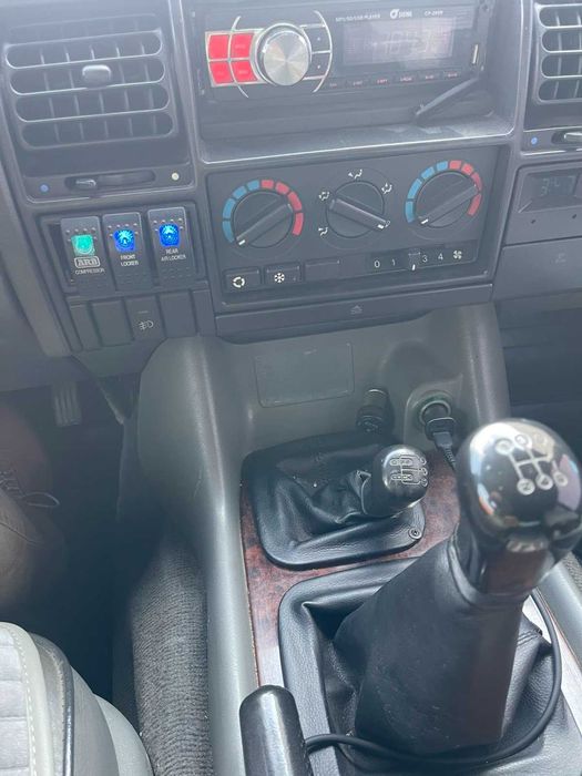 Land Rover Discovery 1998