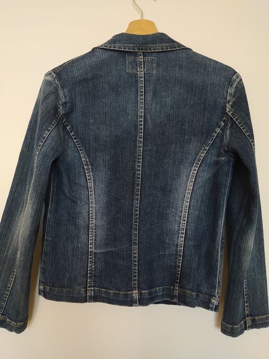 kurtka dżinsowa z kwiatem