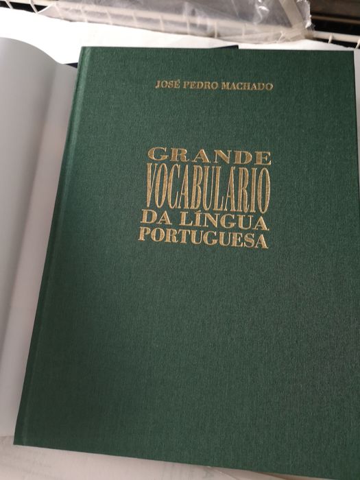 Grande vocabulário da língua portuguesa, de José P. Machadado - NOVOS