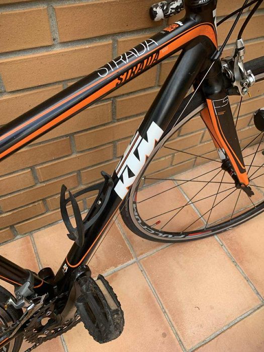 Bicicleta KTM Strada