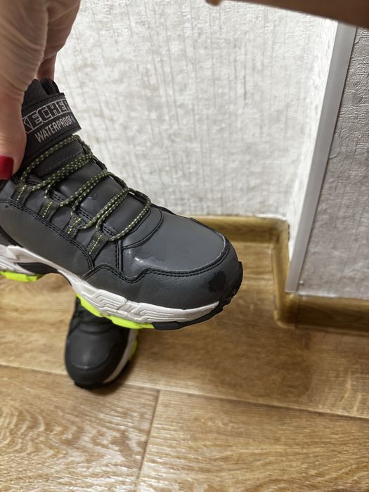 Черевики дитячі водонепроникні sketchers 36 розмір