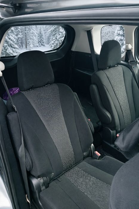 Mazda 5. 2011. 2.5 АКПП