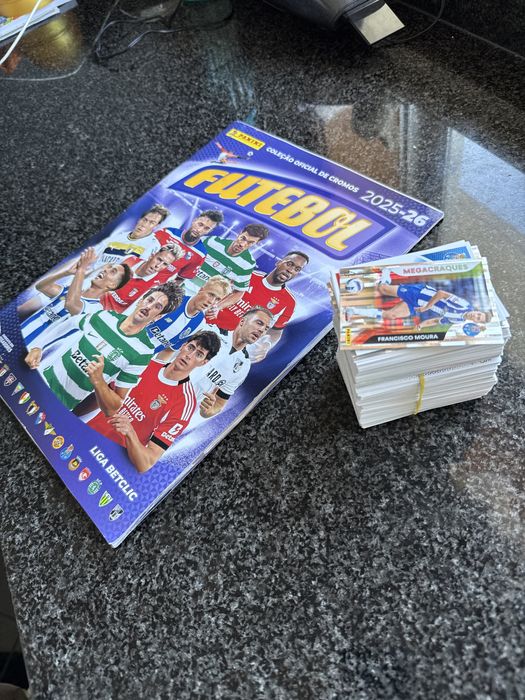 Troco cromos Liga Portugal 2025-26