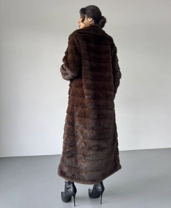 Довга шуба пальто соболь (еко)