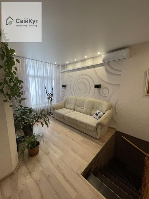 Продаж 2 кімнатна квартира жк Білий Шоколад Центр, Білогородка