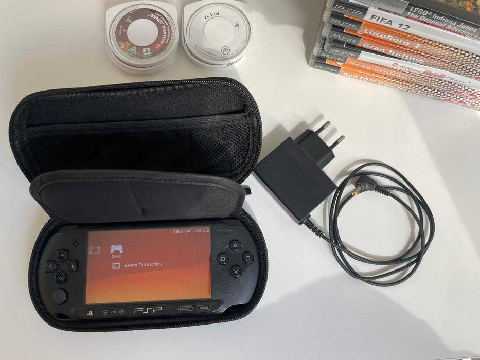 Konsola PSP-E1004 + 7 gier