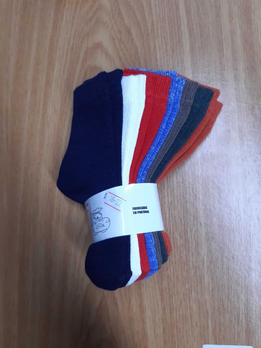 Lot de 14 pares de meias de bebé tamanho 18/22 (6-18 meses)