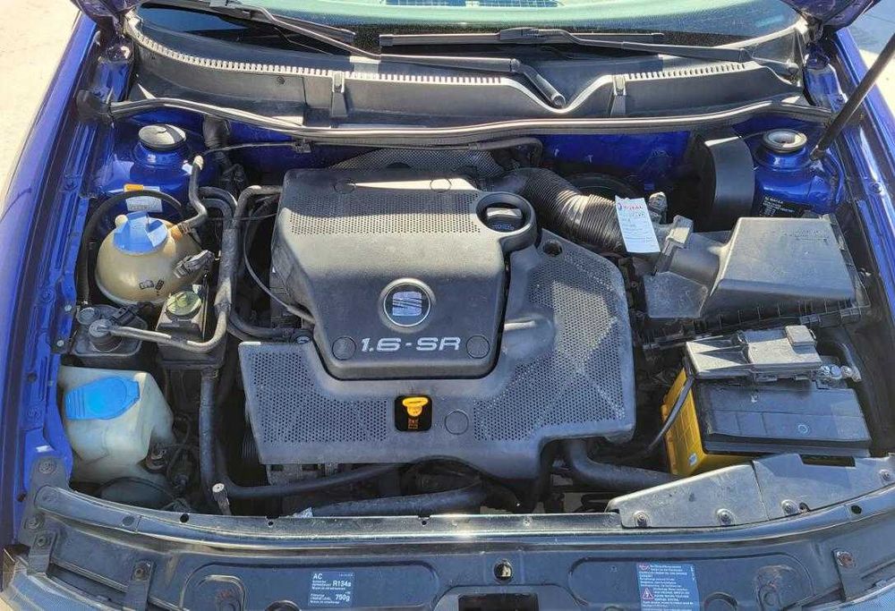 Двигун AKL AEH APF AUR 1.6 VW Glolf IV 4 Bora Audi  Skoda Мотор