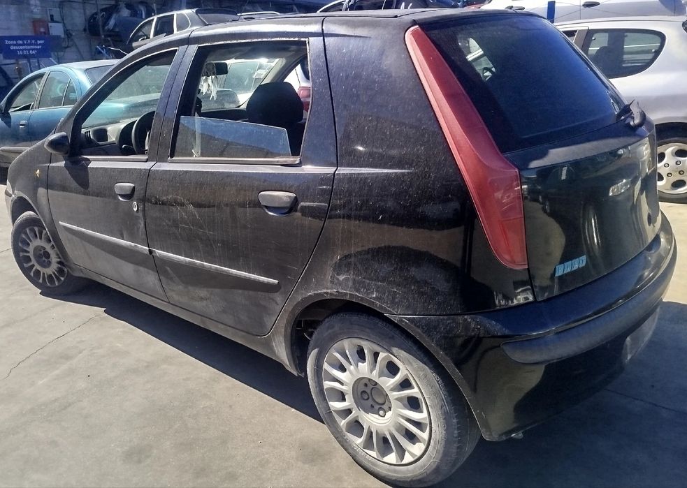 Para peças FIAT Punto (188_)