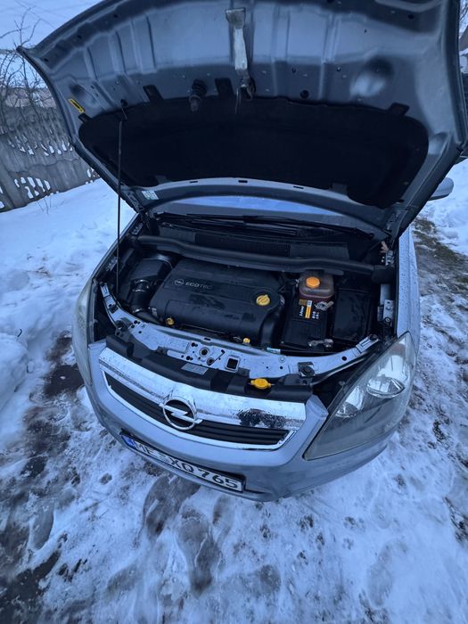 Продам Opel zafira 2006