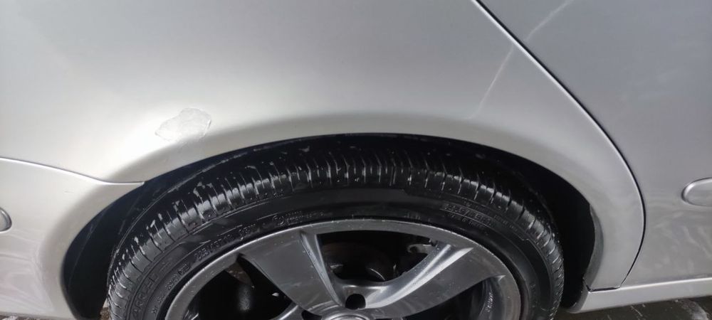 Mercedes-Benz E-Class 2003 W211  •  220 CDI AT (автомат)
