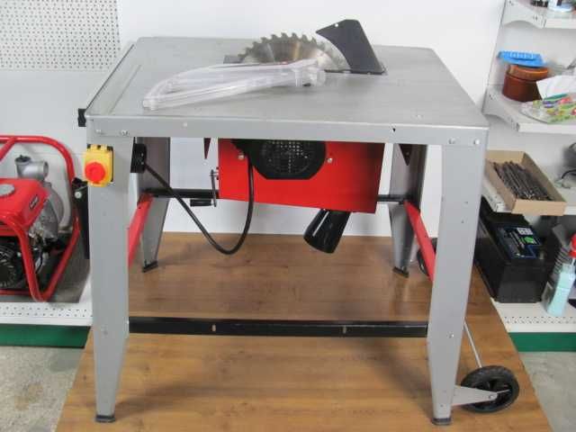 Циркулярна пила потужна Einhell TC-TS 2031/1 U циркулярка з Німеччини