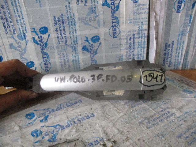 Puxador porta frente direita VOLKSWAGEN Polo Classic (6V2)