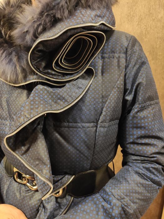 Пальто Италия. Пуховик женский. Деми пальто If blue

1900 грн.