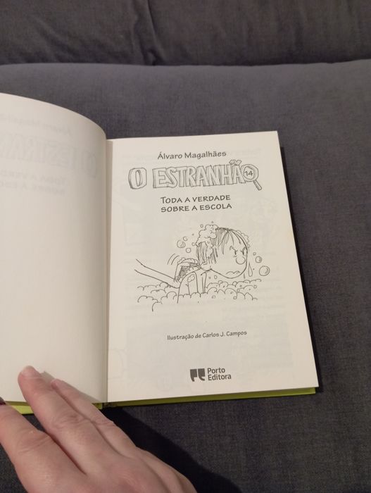 Livro "o estranho", vol. 14, de Álvaro Magalhães