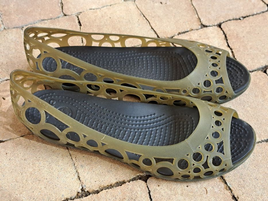 Baleriny Crocs Adrina Flat W8 / roz. 38-39 /Khaki