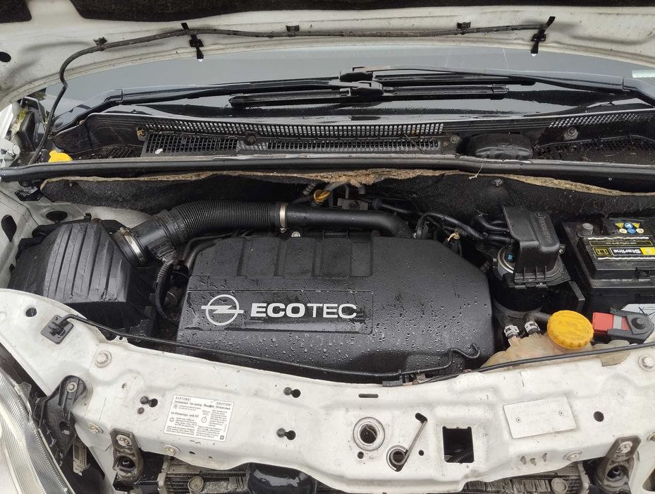 Opel Meriva-A 1.3CDT-i  2007r. Silnik.