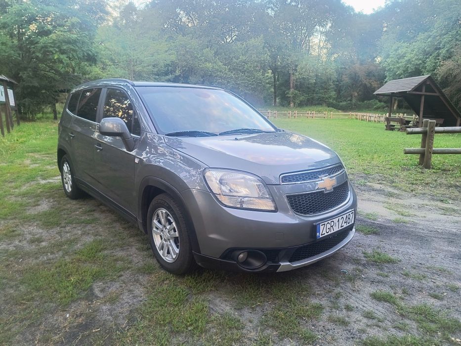 Sprzedam samochód 7 os. Chevrolet Orlando