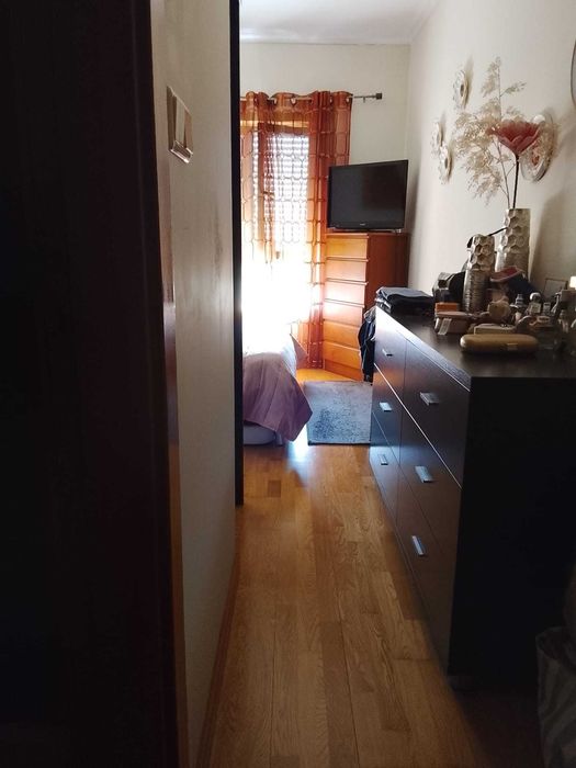 Arrendo casa T3 em vialonga