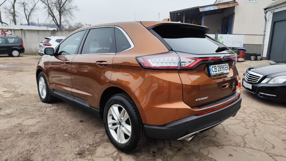 Ford Edge 2.0 бензин 2017г.