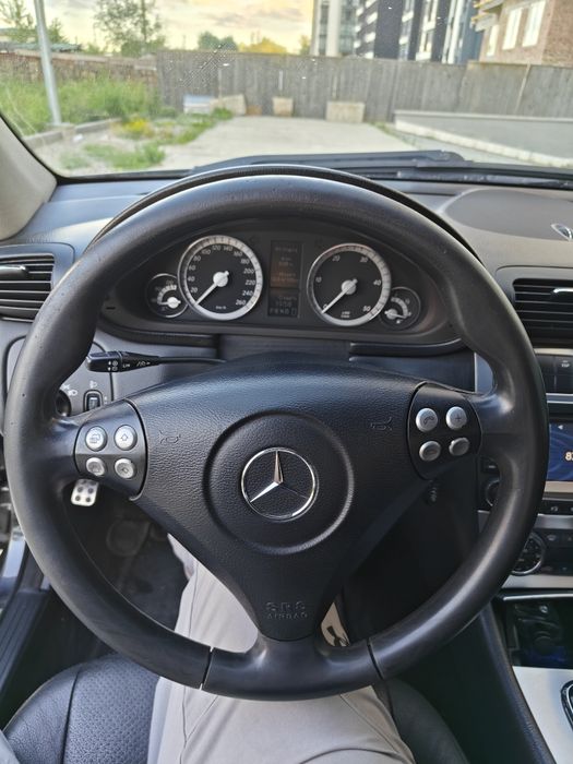 Mercedes-Benz c class s203 220 cdi 2006