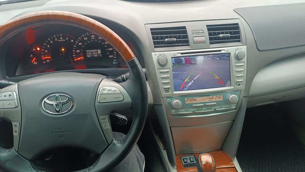 Продам Toyota Camry 40