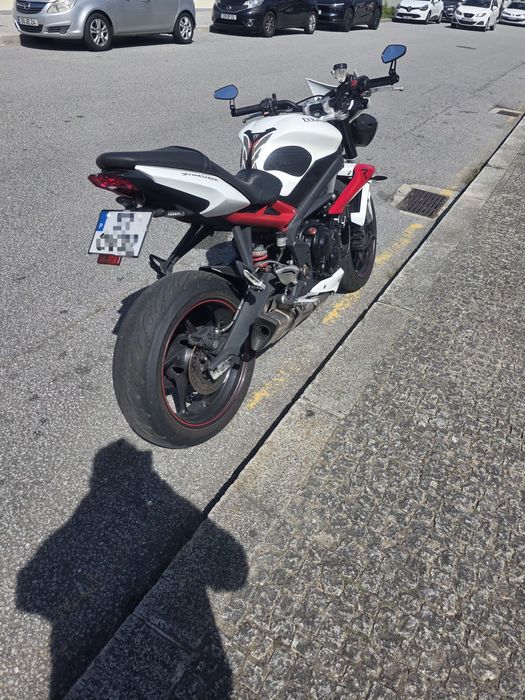 Triumph street triple 675R