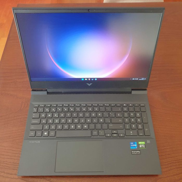 Portátil Gaming HP Victus 16 | i7-11800H | NVIDIA RTX 3060 | 16GB RAM | ECRÃ 144HZ