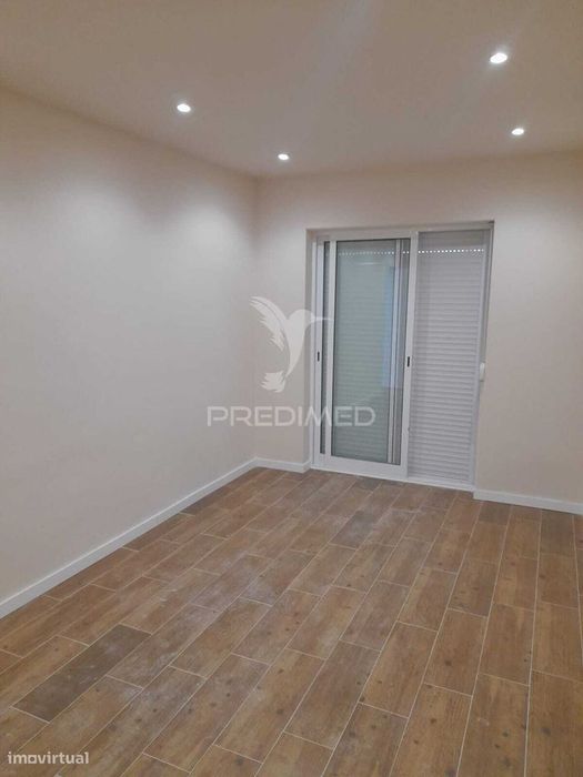 Apartamento T4 no Lavradio