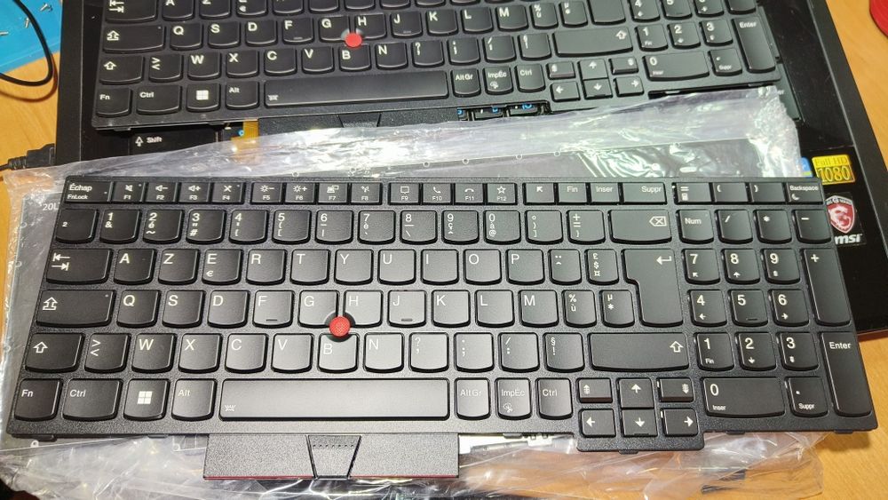 Клавиатура Lenovo ThinkPad t15 p15s 5N20V78009