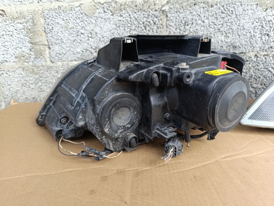 Фари Chrysler Pacifica Паціфіка