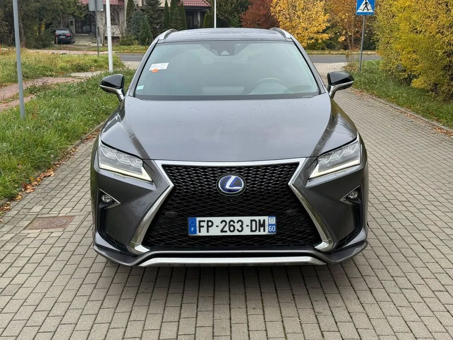 Lexus RX Europa.  Wersia F Sport