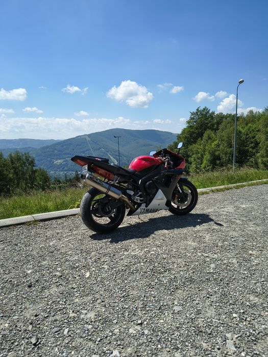 Yamaha R1 1000 Polecam