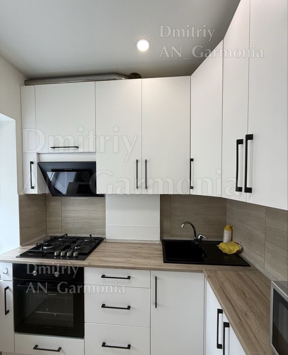 2-К Центр, Свет невыключают