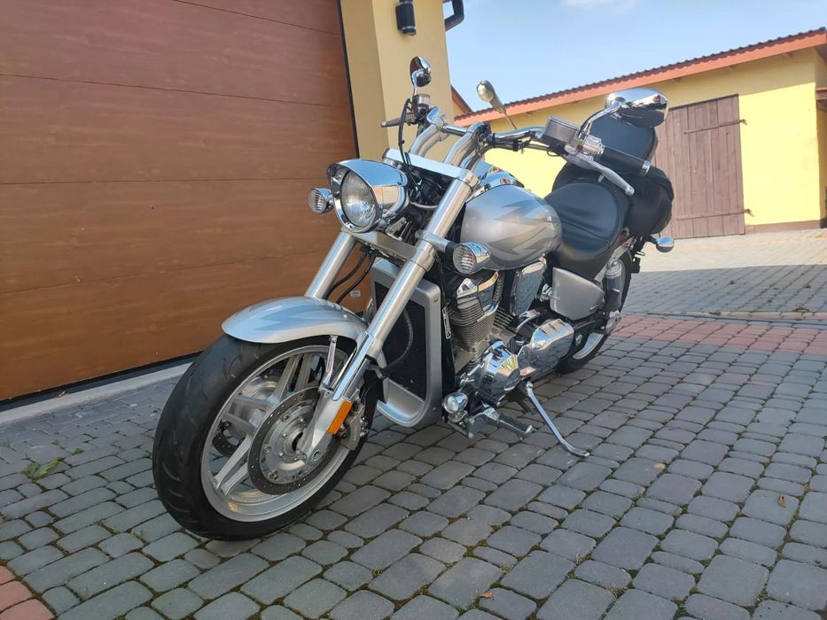 Honda VTX 2005 Honda VTX 1800 F Kanapy Corbin Oparcie 15 tys mil Ledy
