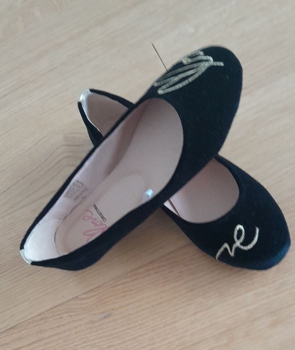 Sabrinas camurça preta, tamanho 35, Coleção Cristina Love