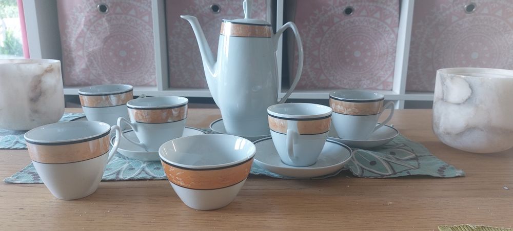 Serwis kawowy porcelana