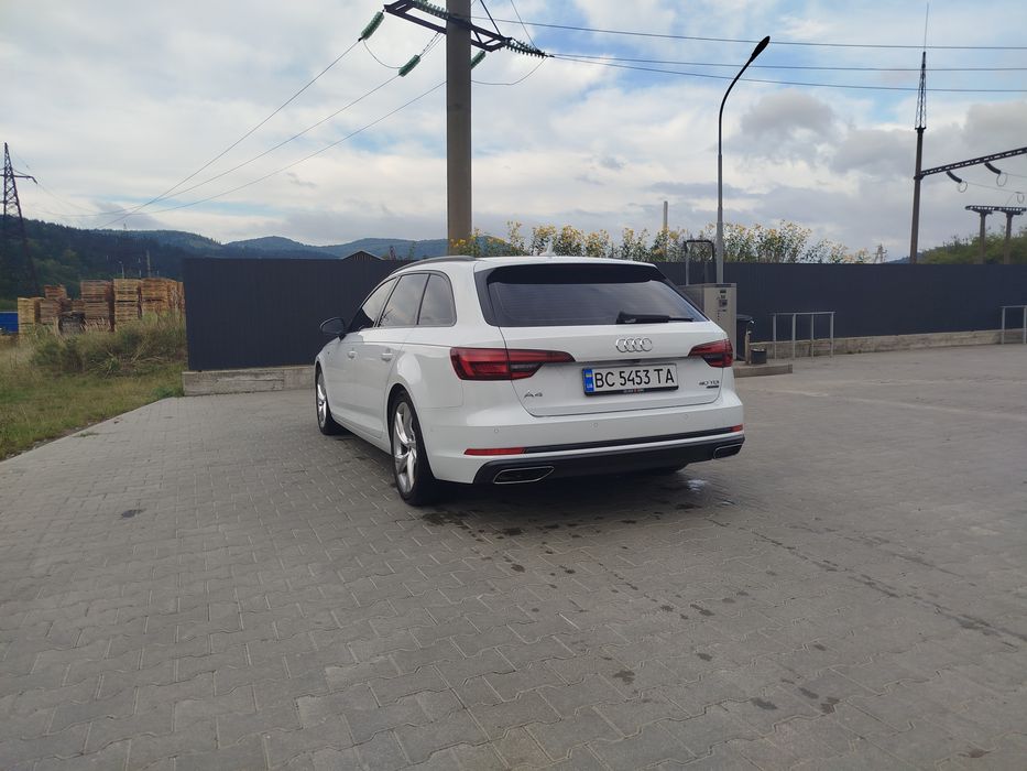 Продам ауді А4 б9