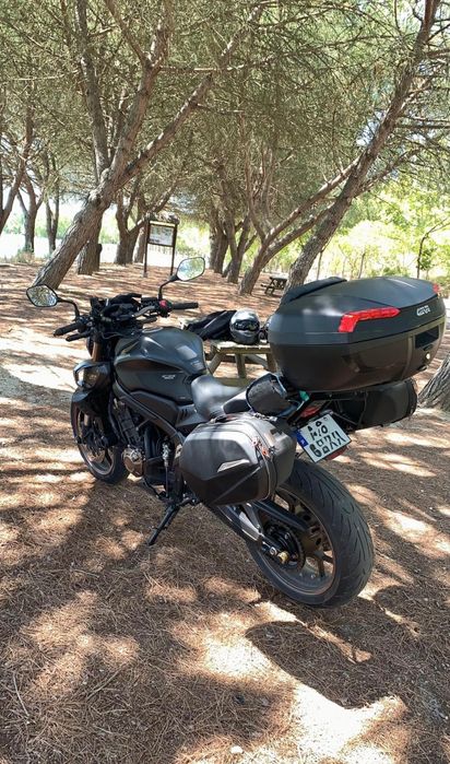 Top case GIVI, malas laterais  e suportes