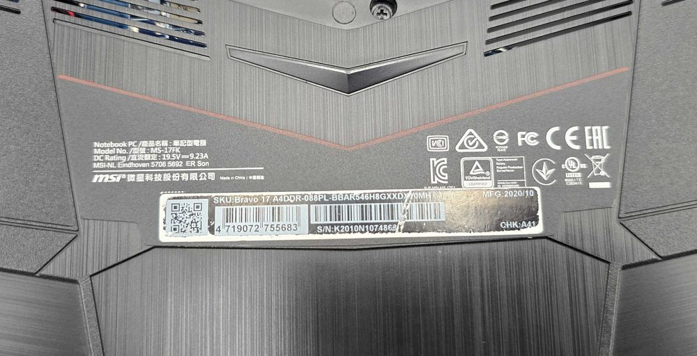 Laptop MSI MS-17FK Bravo 17 Amd Ryzen 5 4600H 16/500GB RX 5500M