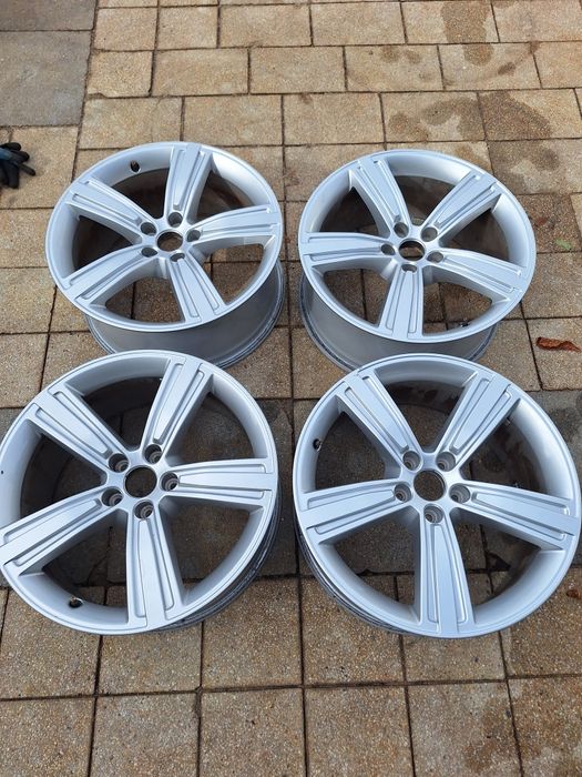 Alufelgi Audi A8 A6 A5 A4 19 cali